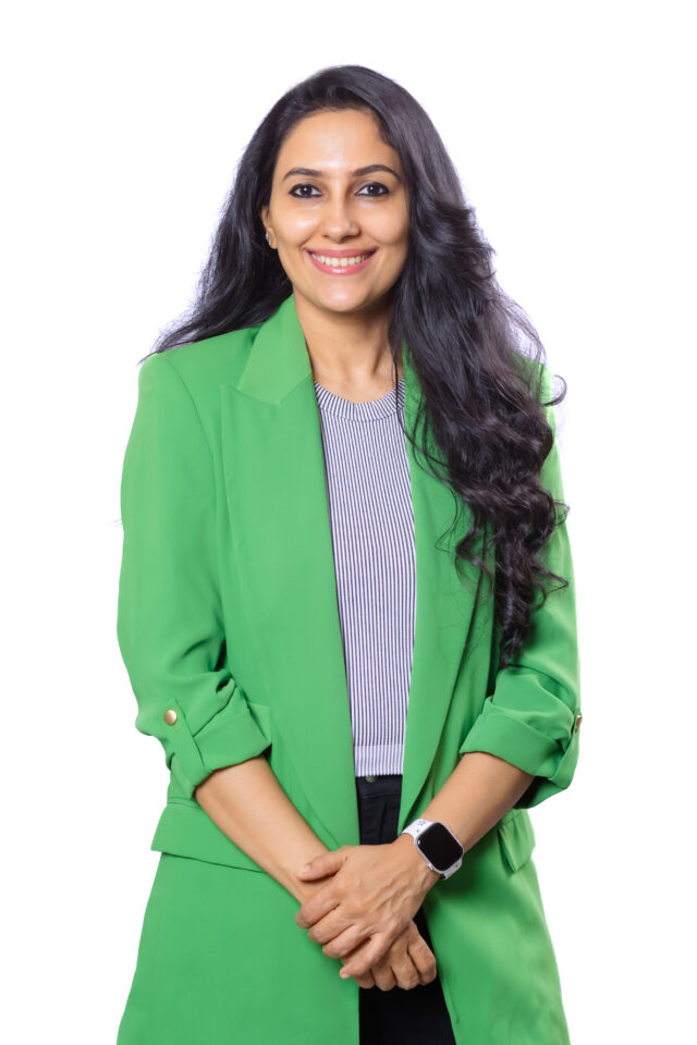 https://diaperstowings.com/wp-content/uploads/2025/09/home-page-image-2-why-should-you-meet-shivani-640x960.jpg